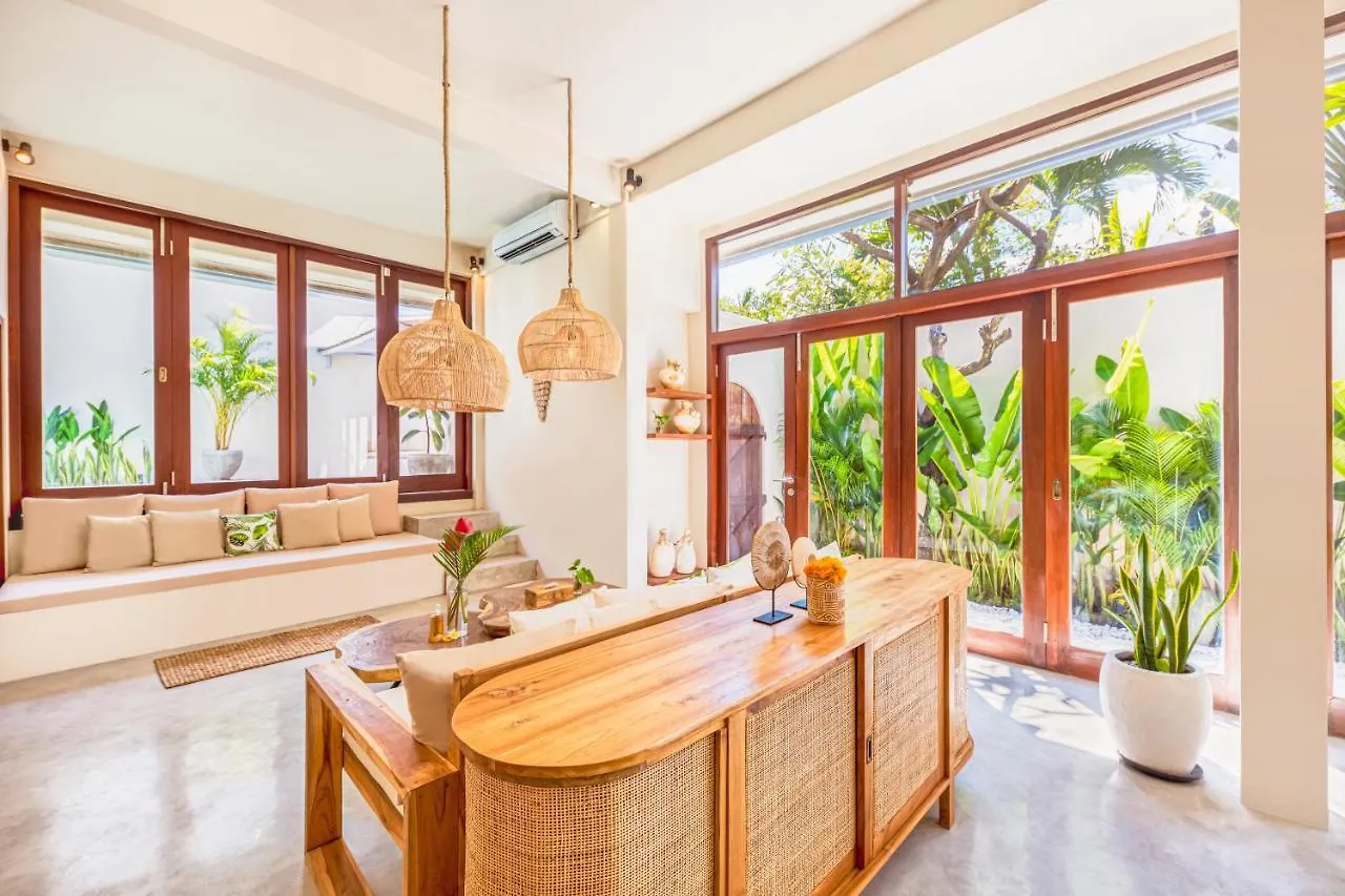 New Fresh 3Bd Prime Location Villa Seminyak 0*,