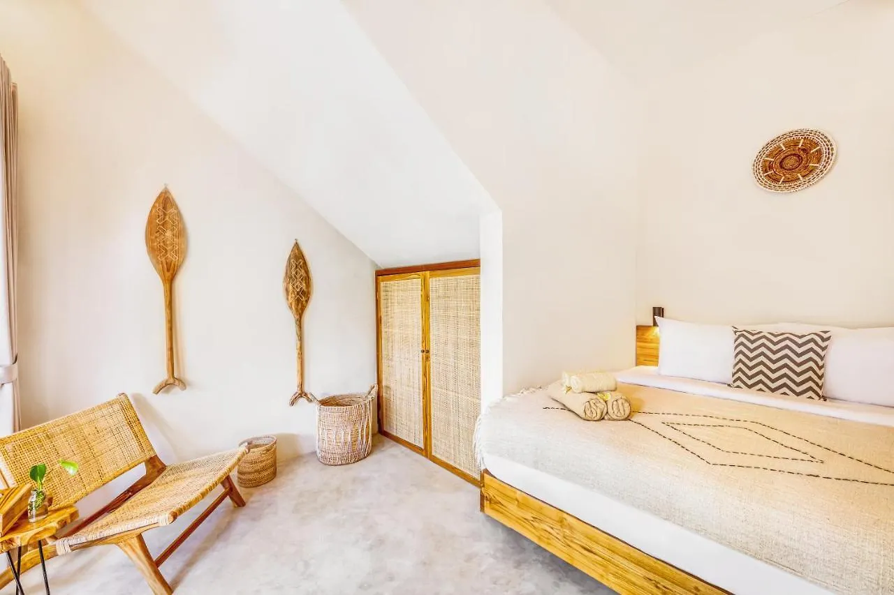 New Fresh 3Bd Prime Location Villa Seminyak