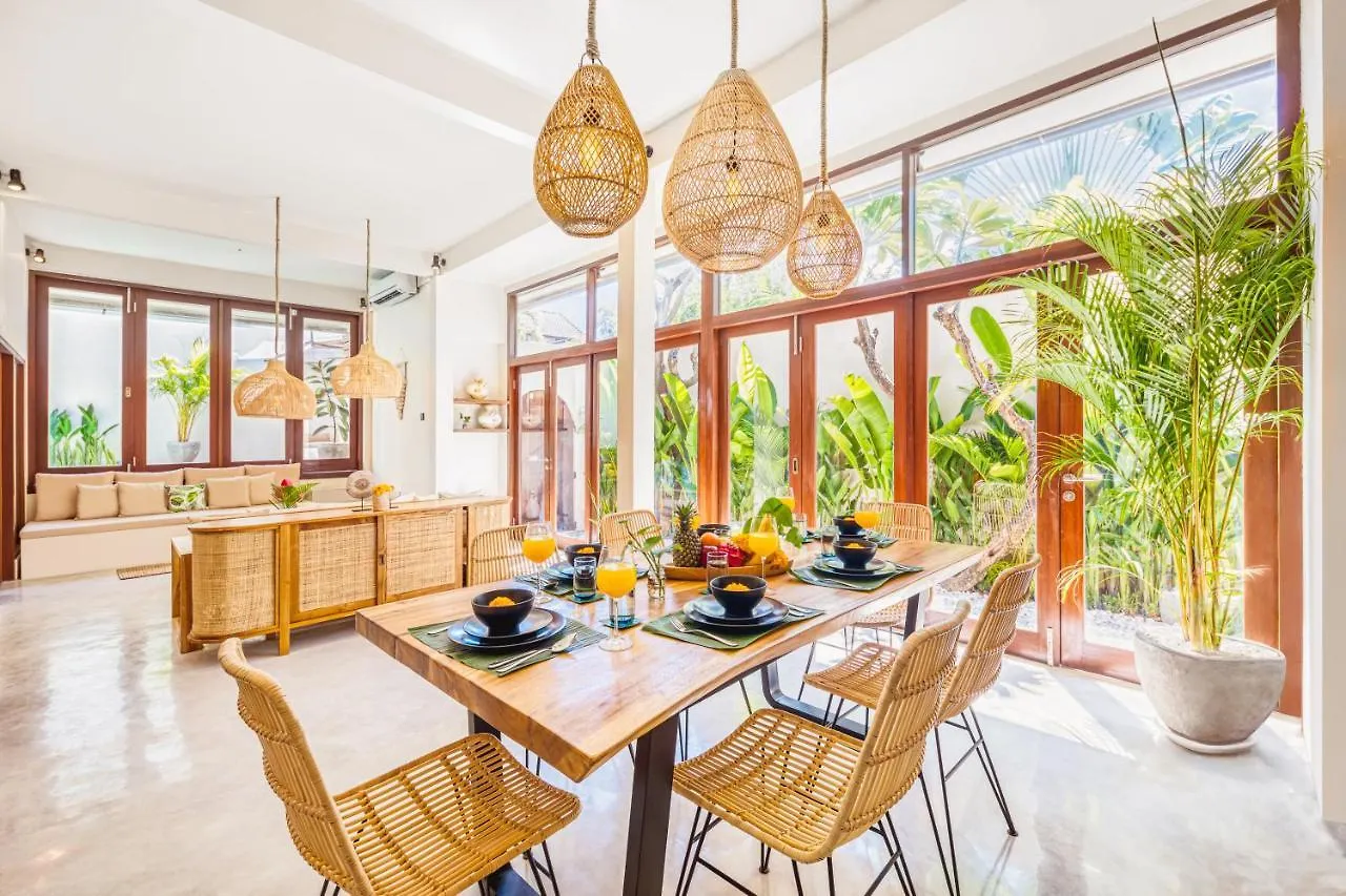 New Fresh 3Bd Prime Location Villa Seminyak 0*,