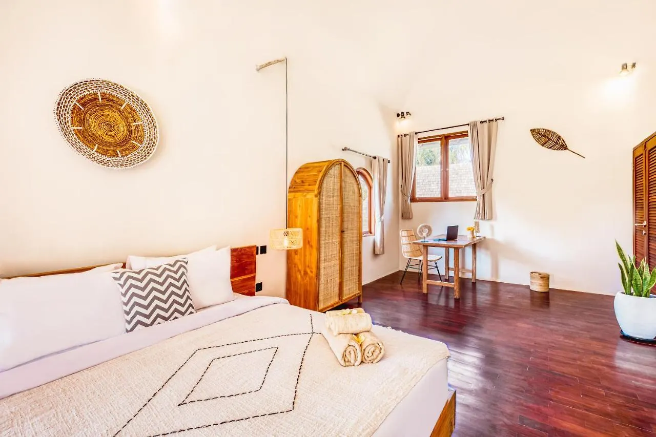 New Fresh 3Bd Prime Location Villa Seminyak